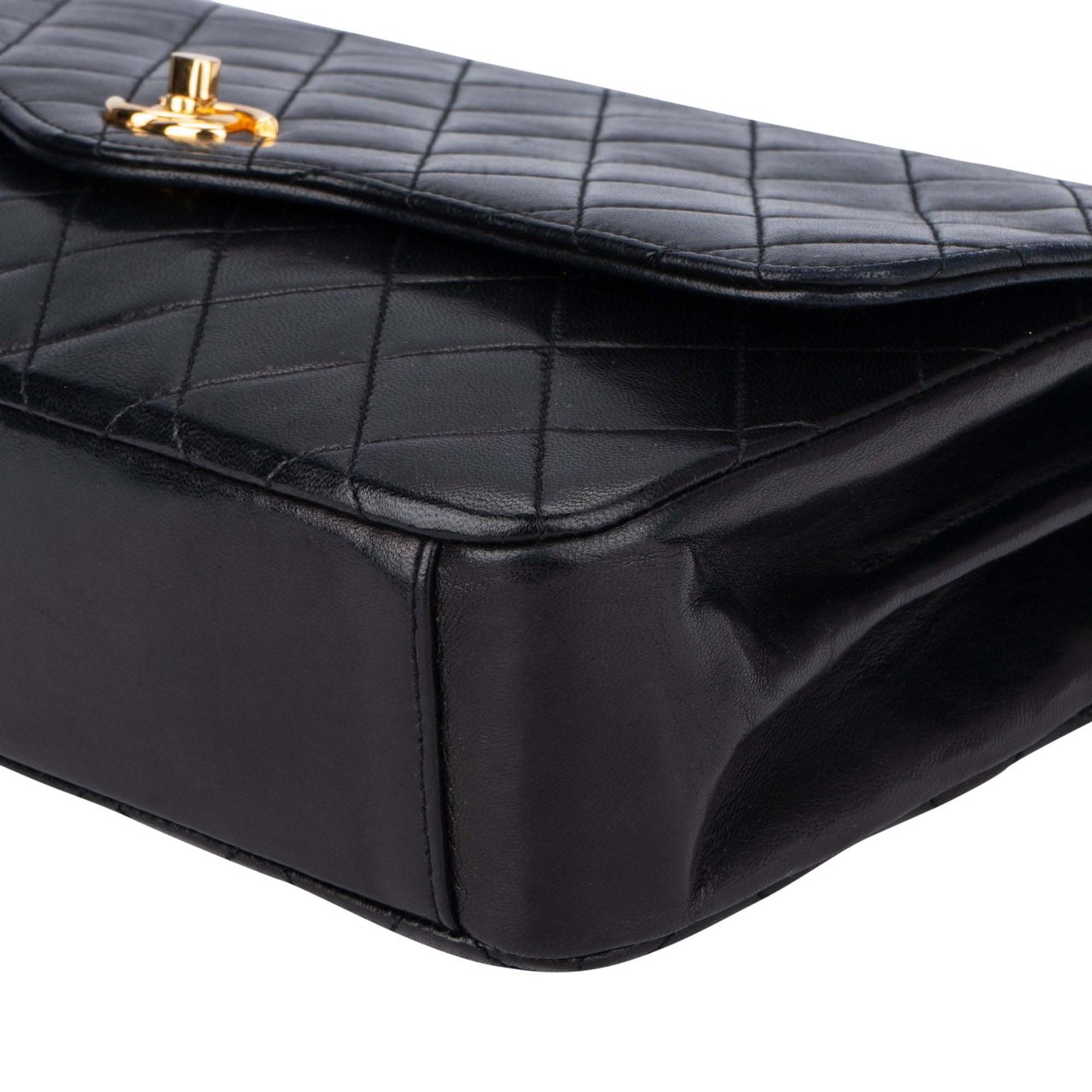 Chanel Chanel Quilted Lambskin 24k Gold Single Flap Crossbody Bag Divers
