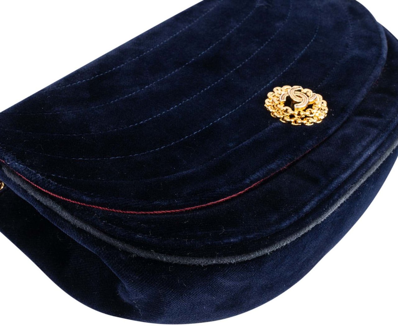 Chanel Chevron Velvet Half Moon Single Flap Crossbody Bag Blauw