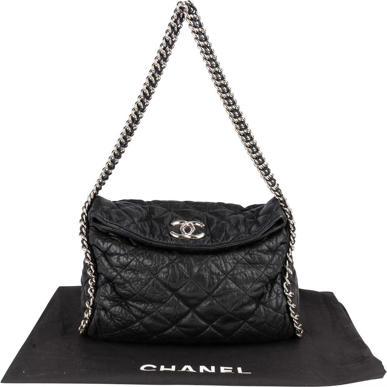 Chanel Quilted Calfskin Bubble Jumbo Single Flap Shoulder Bag Zwart