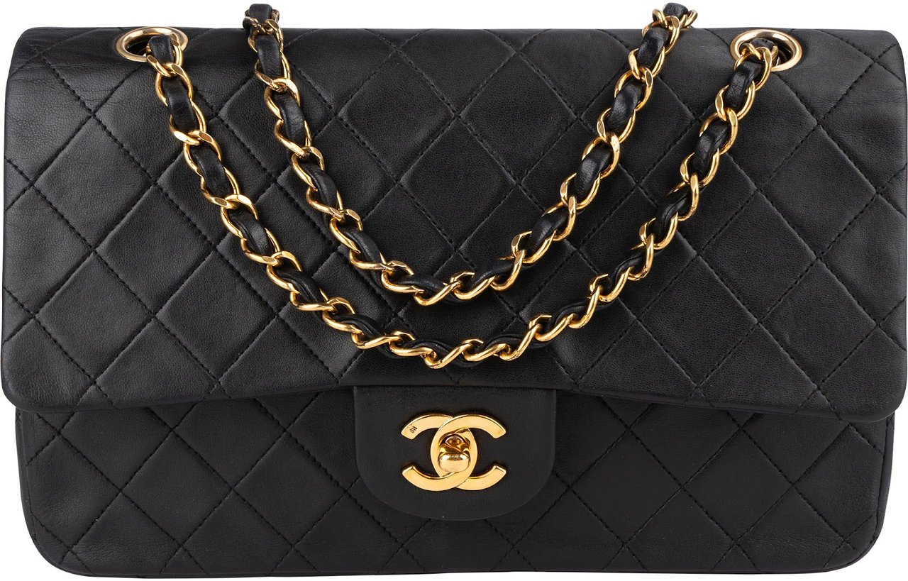 Chanel Chanel Quilted Lambskin 24K Gold Medium Double Flap Crossbody Bag Zwart