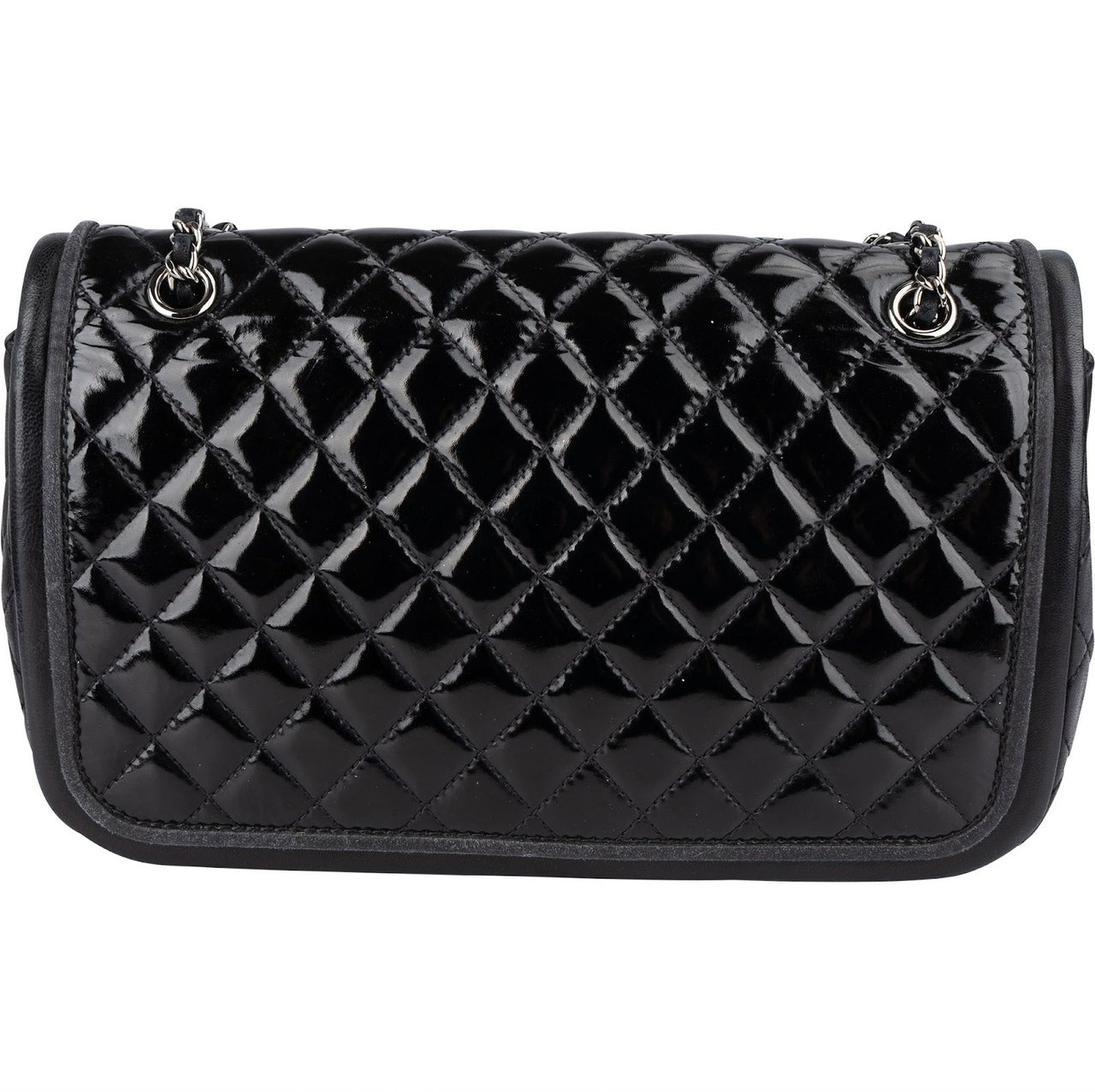 Chanel Chanel Quilted Patent Leather Single Flap Crossbody Bag Zwart