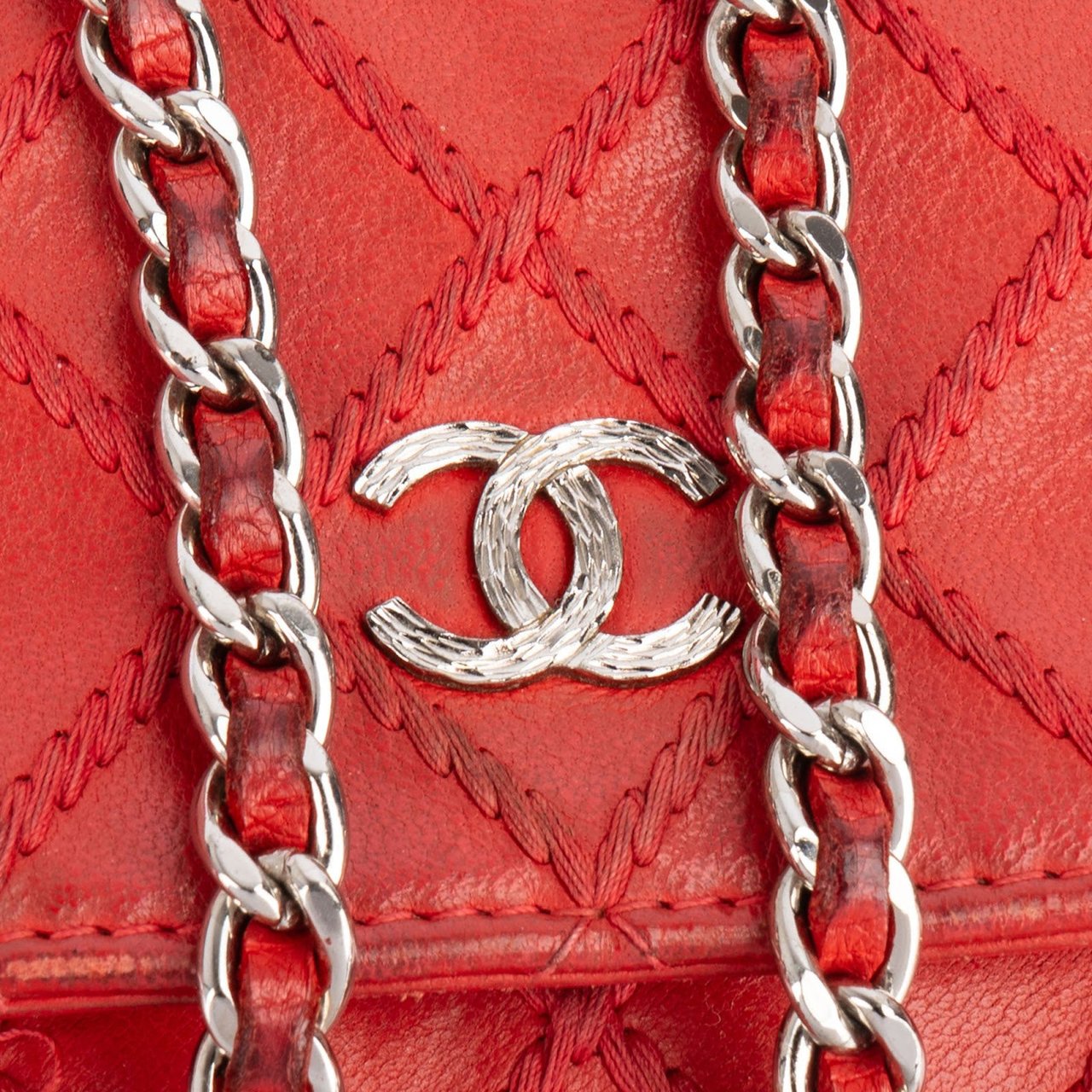 Chanel Chanel Stitching Leather Wallet on Chain Crossbody Bag Rood