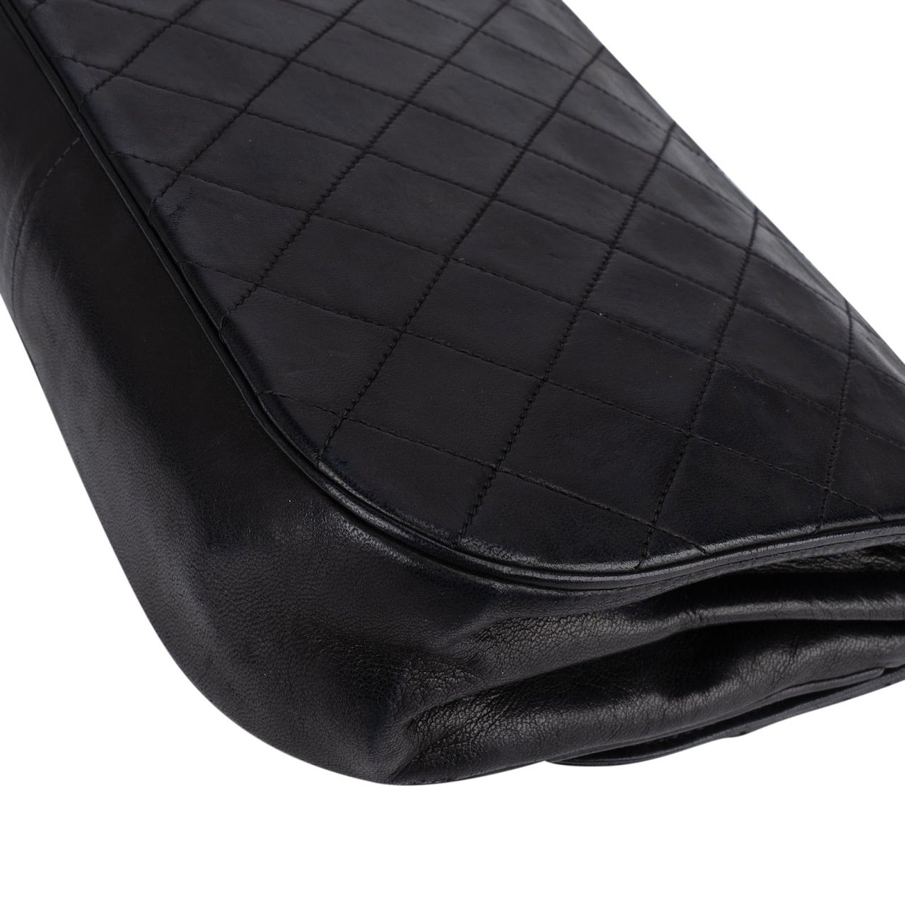 Chanel Quilted Lambskin 24K Gold Half Moon Single Flap Shoulder Bag Zwart