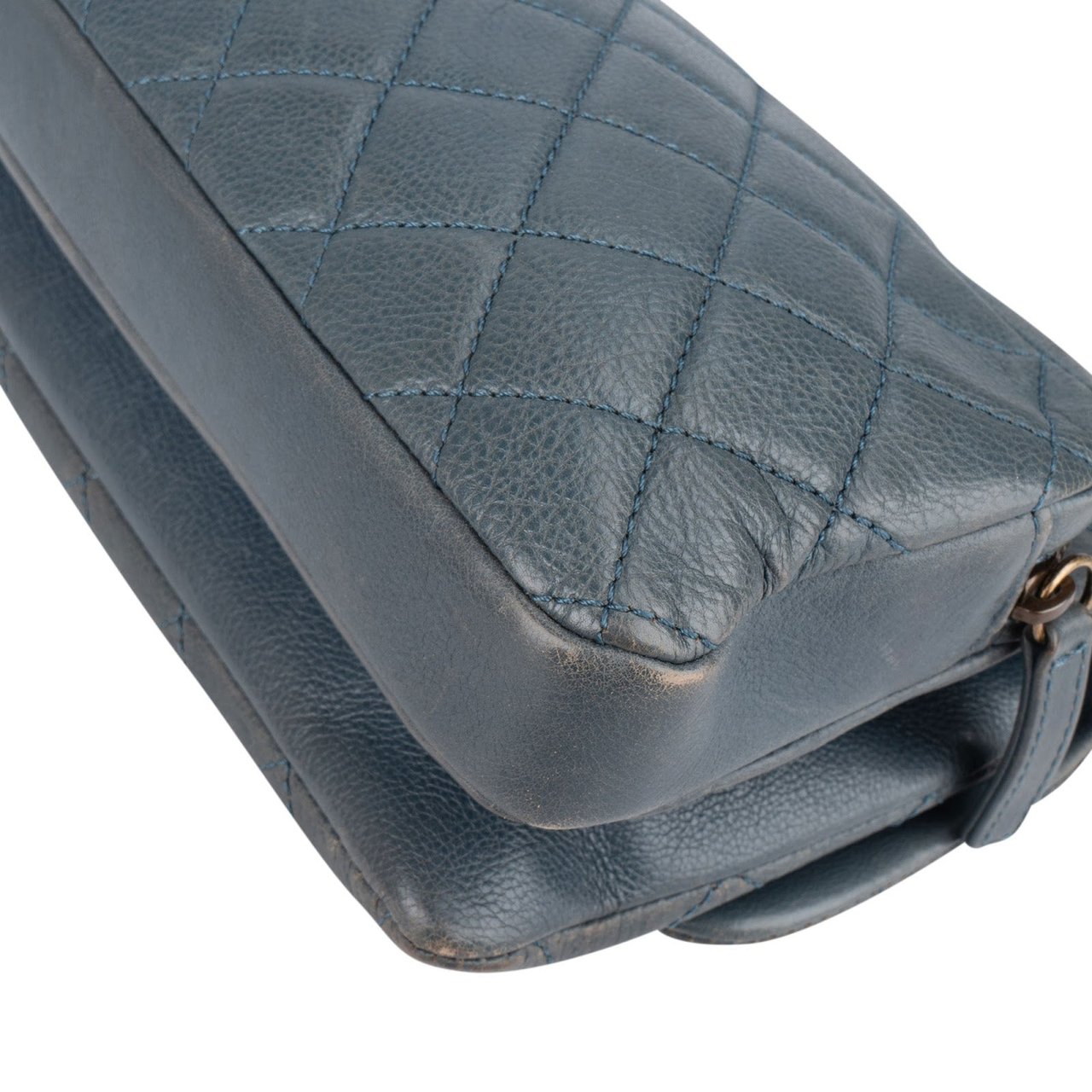 Chanel Chanel Quilted Leather Rectangular Single Flap Shoulder Bag Blauw