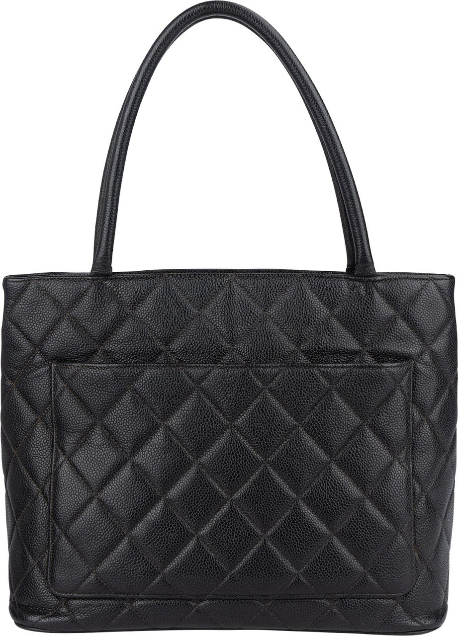 Chanel Chanel Quilted Caviar Leather CC Medallion Handbag Zwart