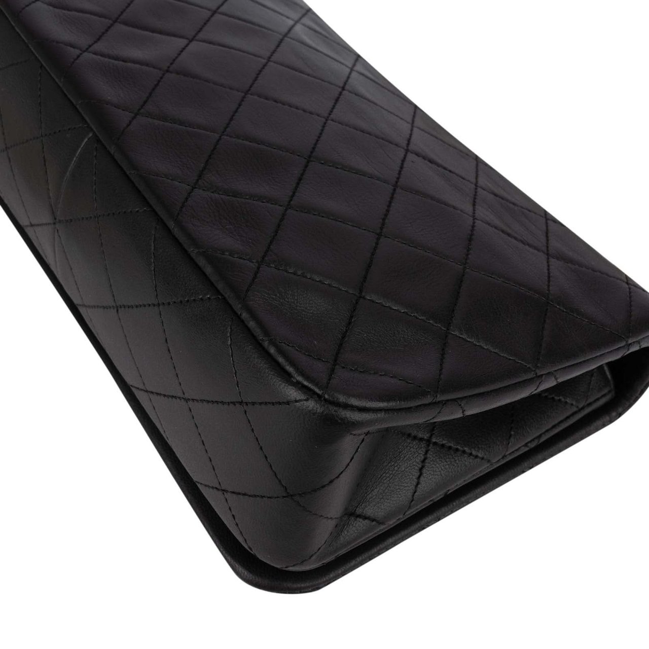 Chanel Chanel Quilted Lambskin 24K Gold Turnlock Single Flap Crossbody Bag Zwart