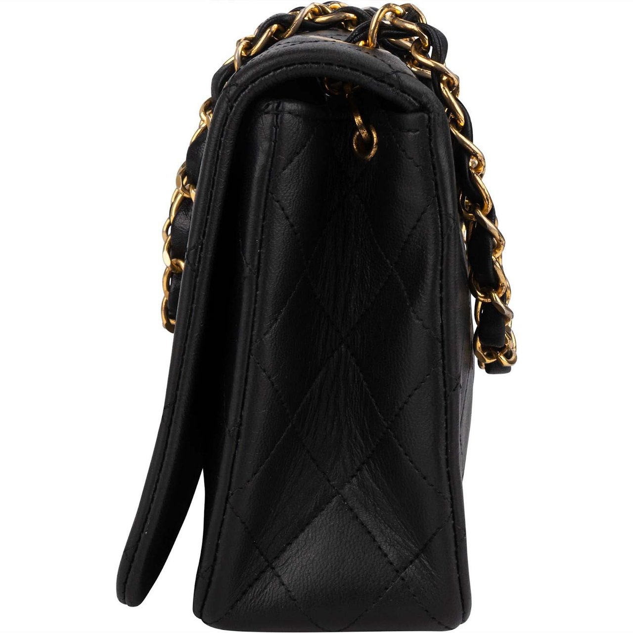 Chanel Chanel Quilted Lambskin 24K Gold Turnlock Single Flap Crossbody Bag Zwart