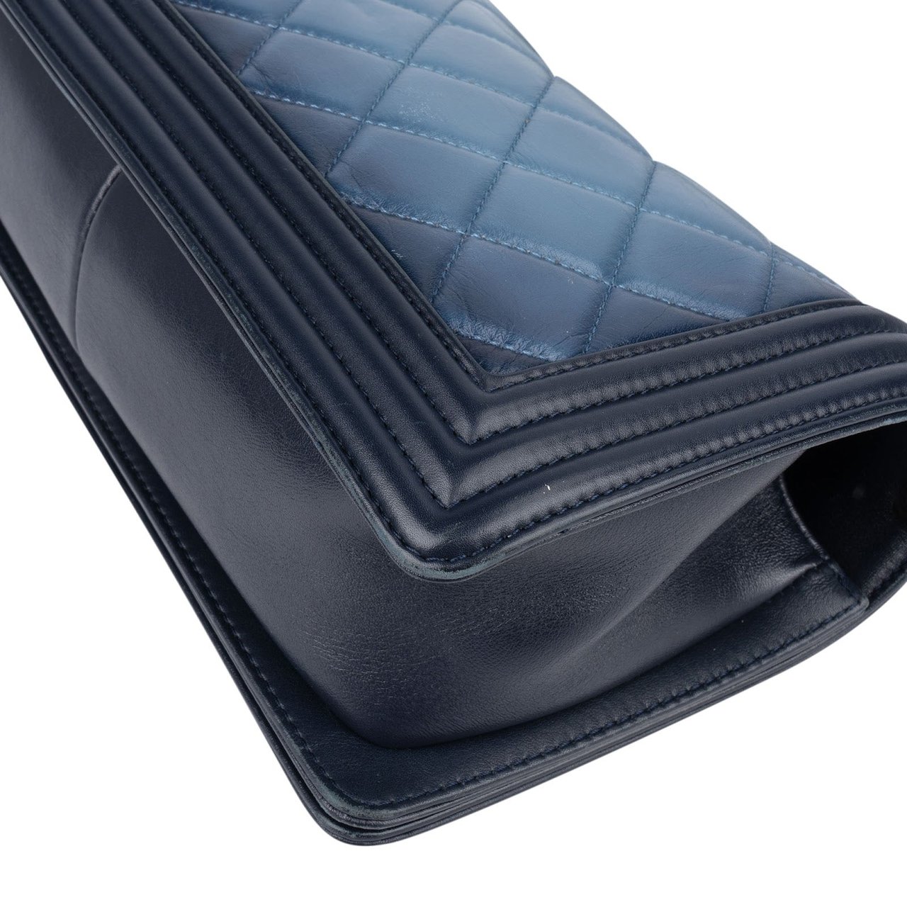 Chanel Chanel Quilted Lambskin Boy Single Flap Crossbody Bag Blauw