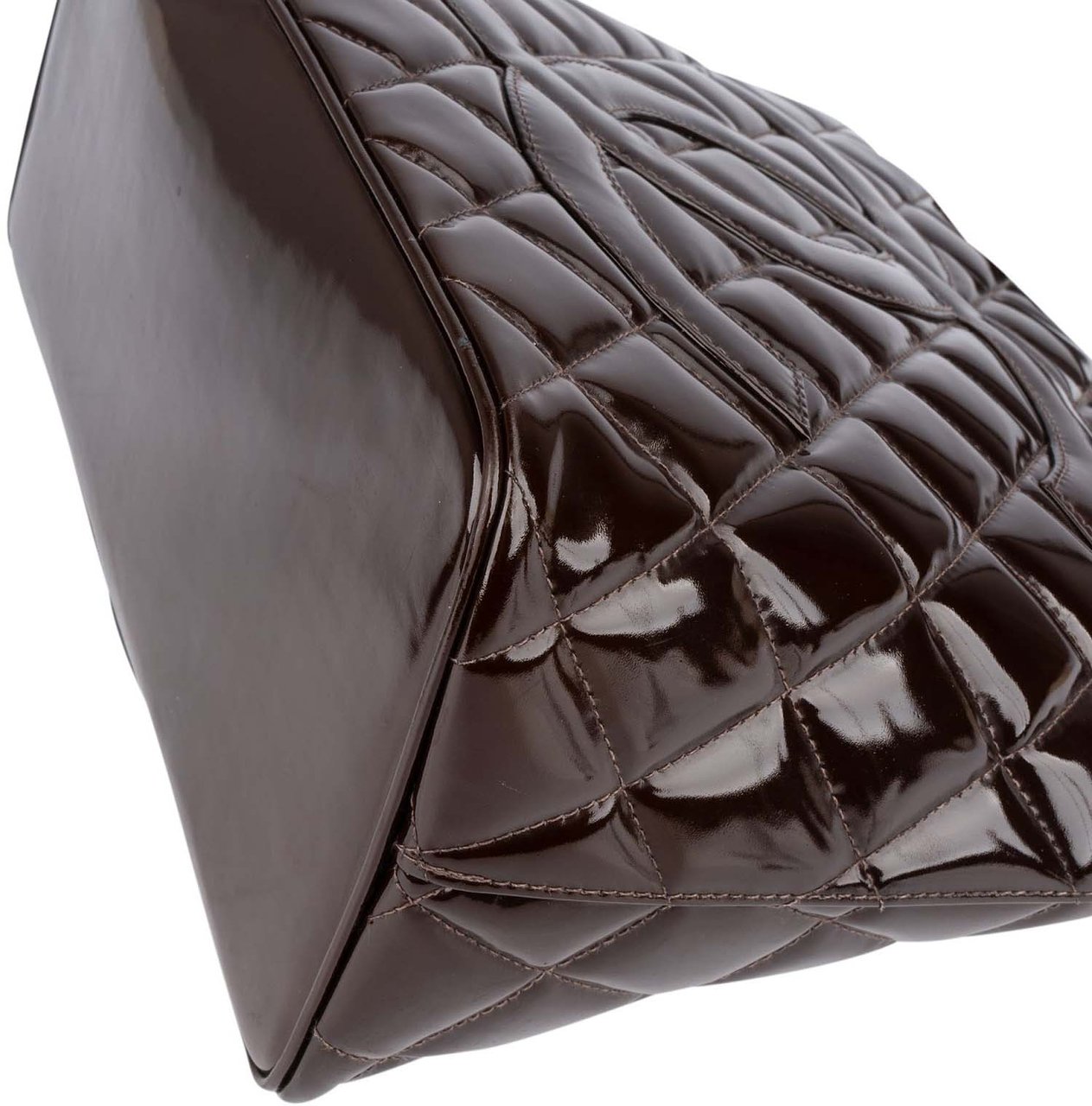 Chanel Chanel Quilted Patent Leather CC Medallion Handbag Bruin