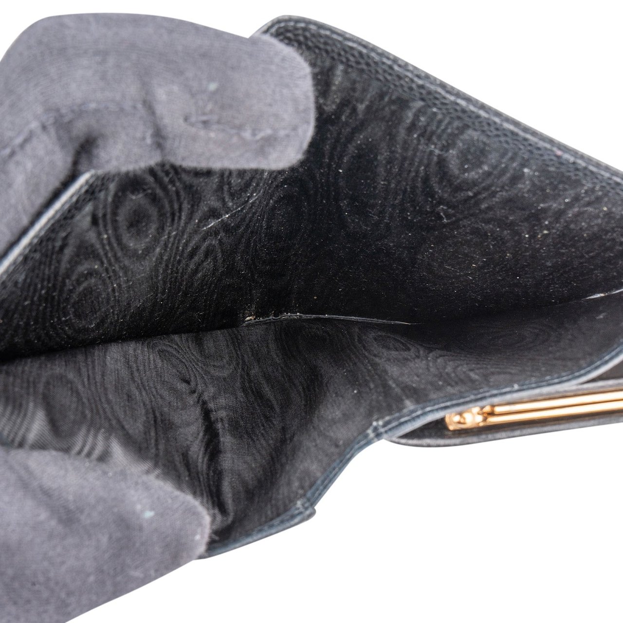 Chanel Chanel Caviar Leather CC Bifold Wallet Zwart