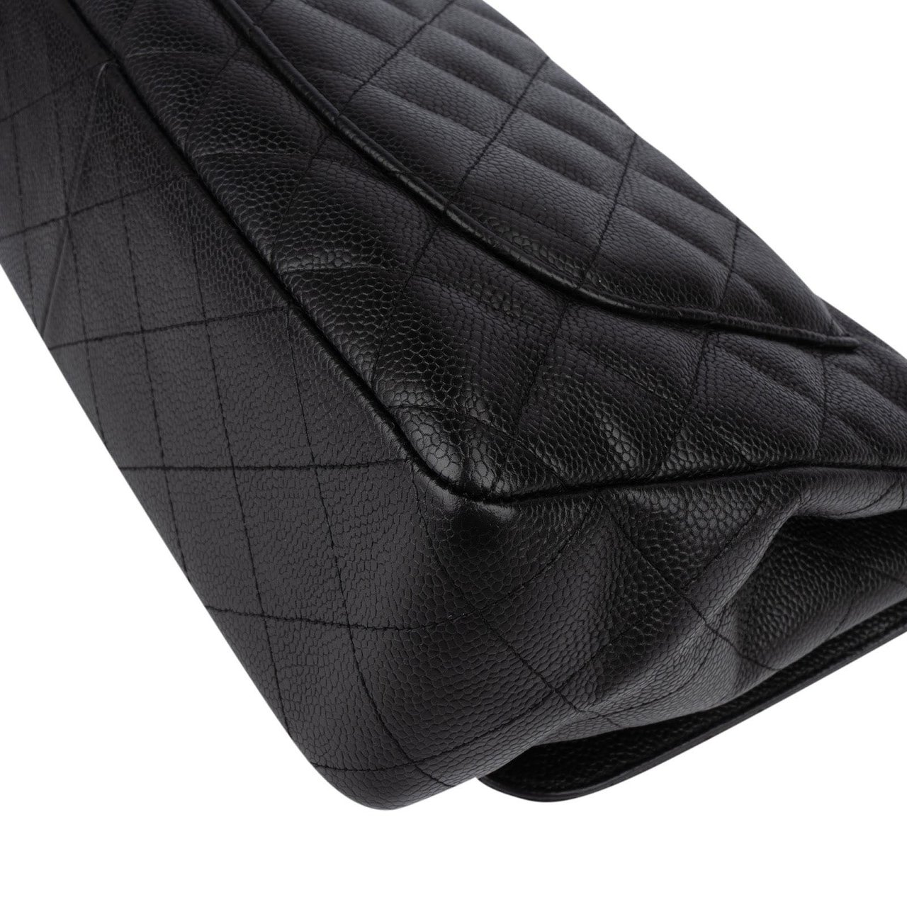 Chanel Chanel Quilted Caviar Leather Jumbo Single Flap Crossbody Bag Zwart