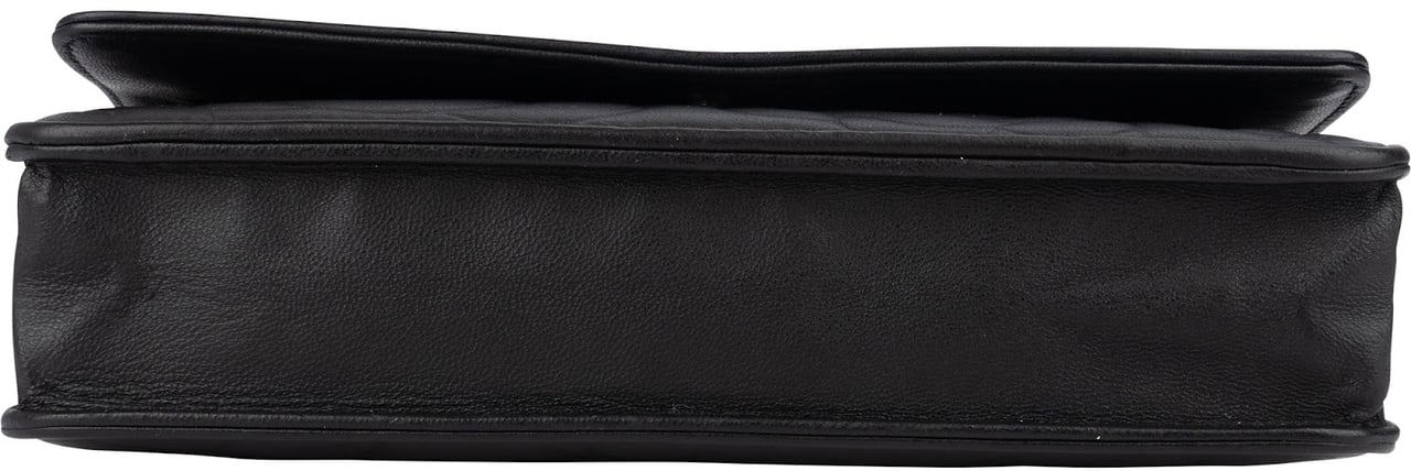 Chanel Chanel Camellia Lambskin Wallet On Chain Crossbody Bag Zwart