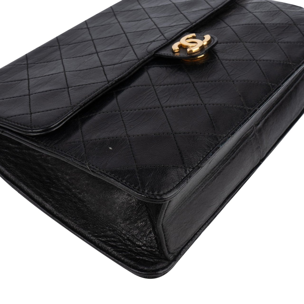 Chanel Chanel Quilted Lambskin 24K Gold Single Flap Shoulder Bag Zwart