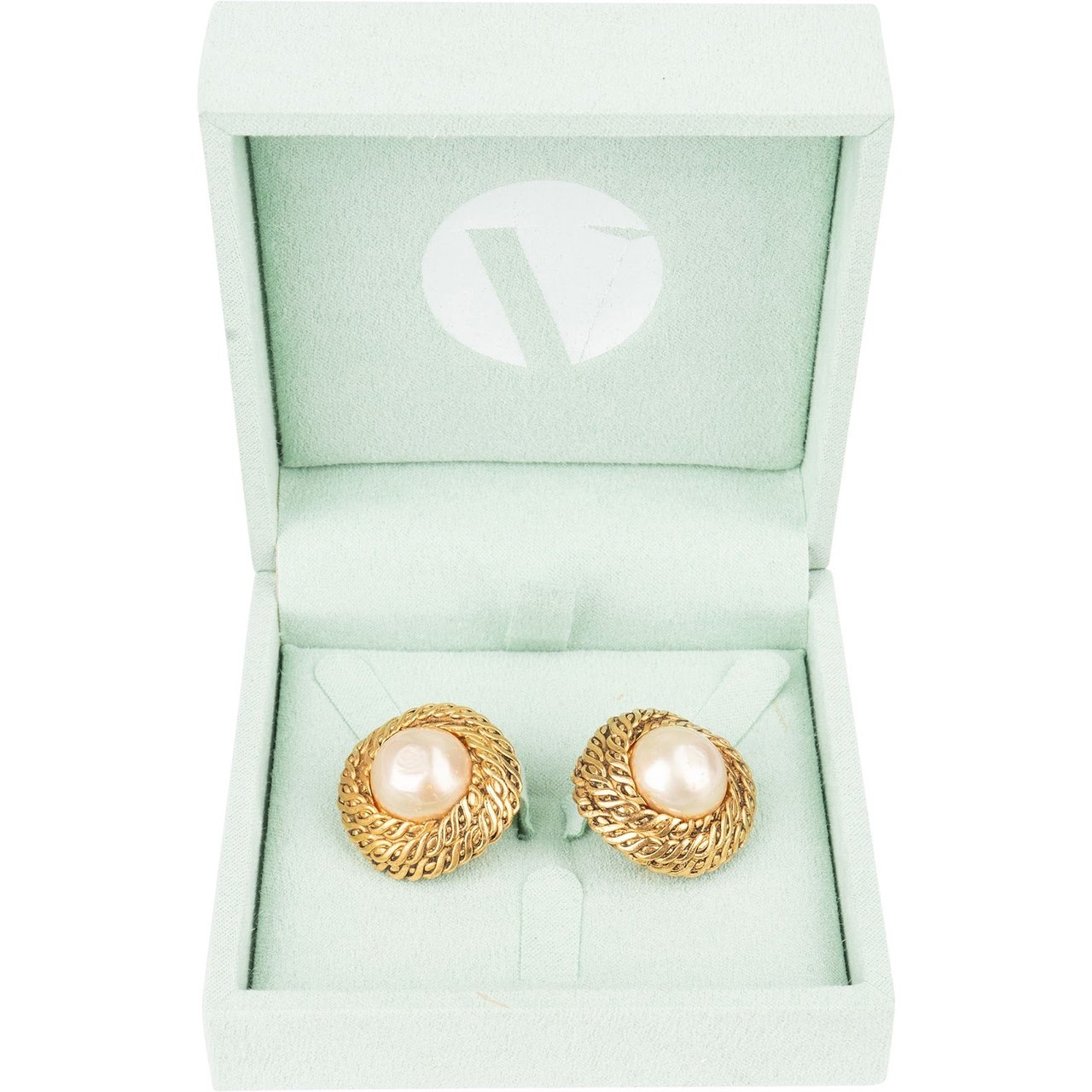 Chanel Chanel Faux Pearl Rope Clip-On Earrings Goud