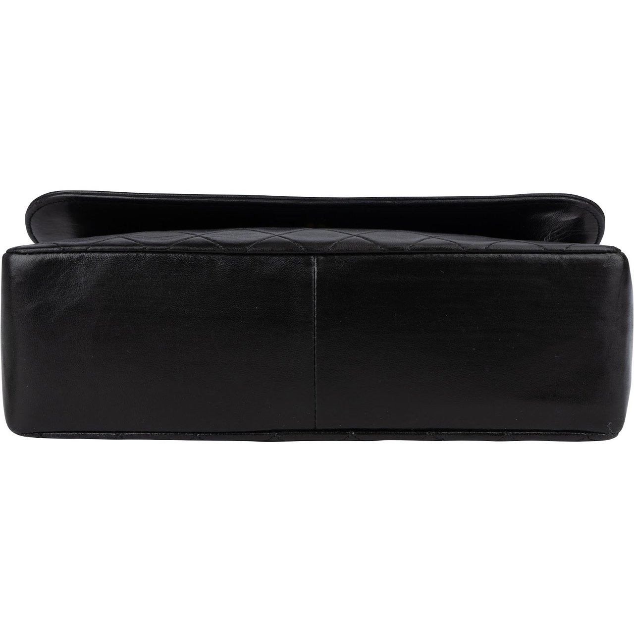 Chanel Chanel Quilted Lambskin Medium 24K Gold Single Flap Crossbody Bag Zwart