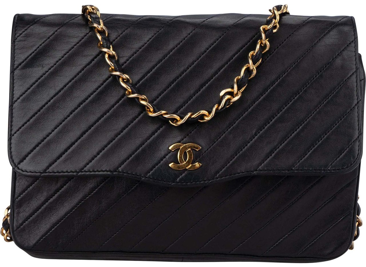 Chanel Chanel Quilted Lambskin 24K Gold Single Flap Shoulder Bag Divers