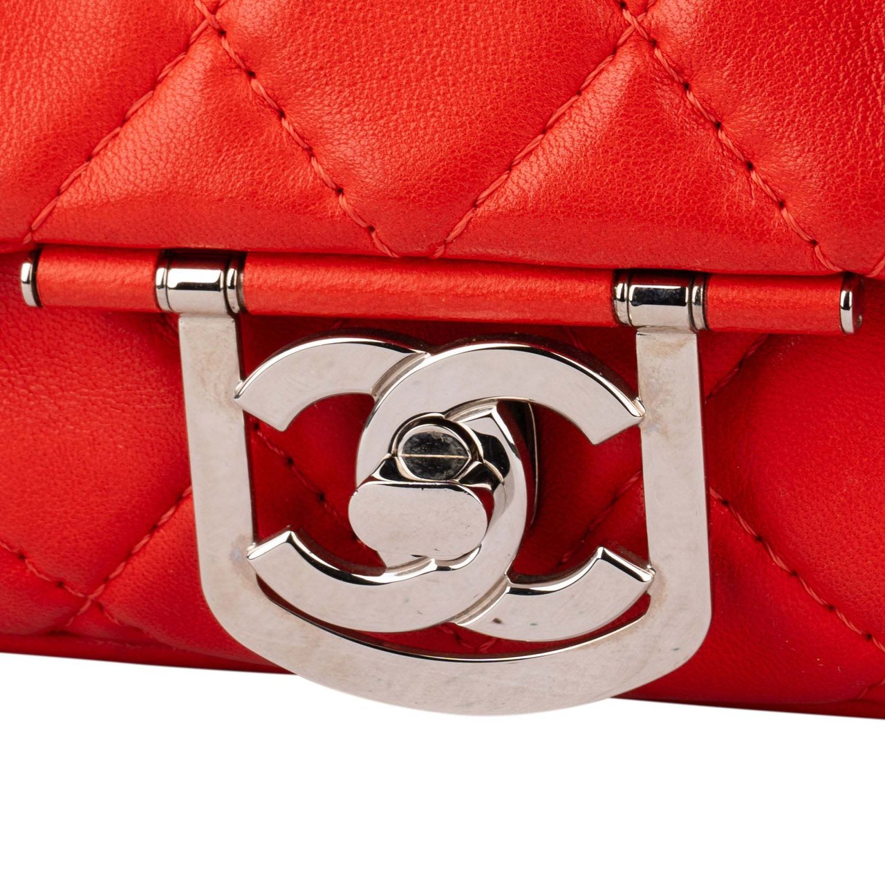 Chanel Chanel Quilted Lambskin Palladium Single Flap Shoulder Bag Divers