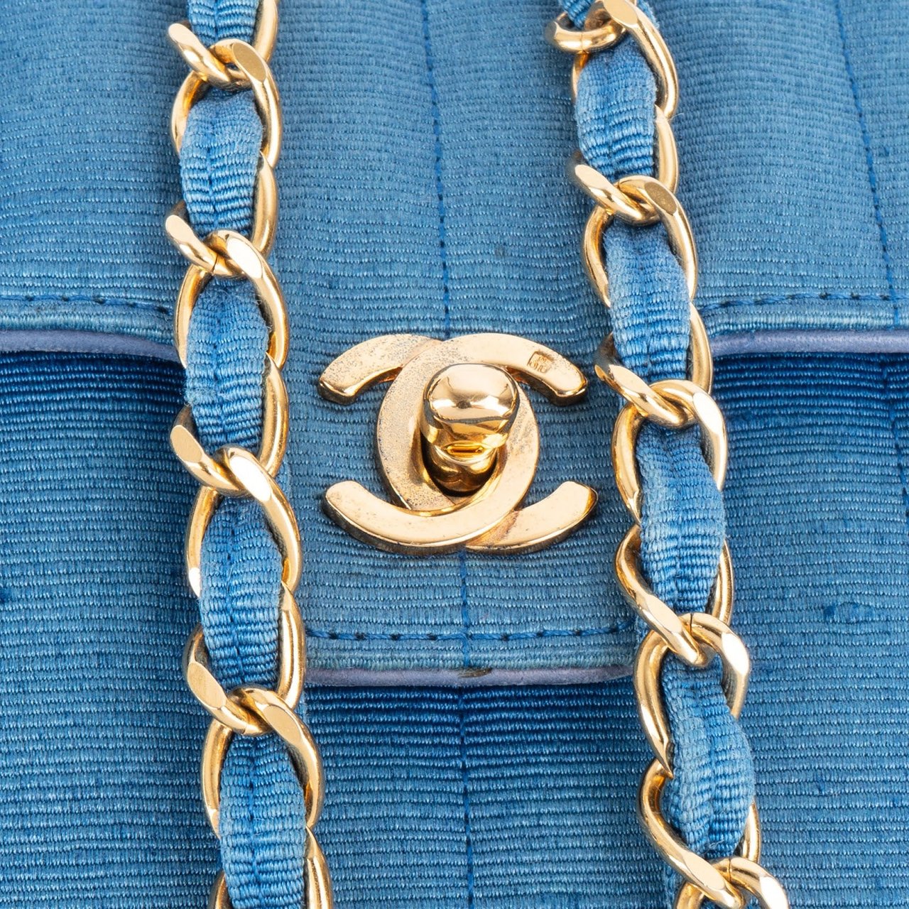 Chanel Chanel Bleu Cotton 24K Gold Single Flap Crossbody Bag Blauw