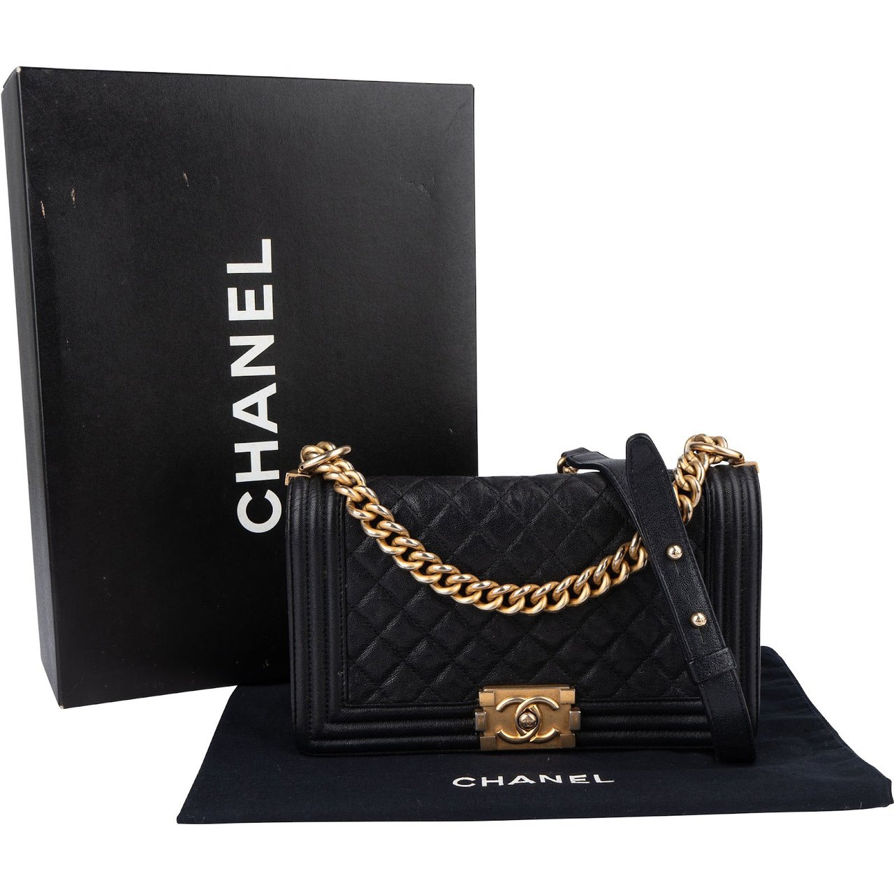Chanel Quilted Caviar Leather Boy Single Flap Crossbody Bag Zwart