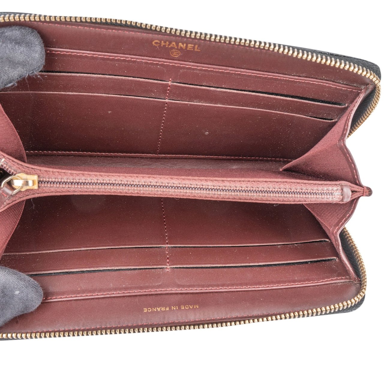 Chanel Chanel Quilted Caviar Leather Classic CC Wallet Zwart