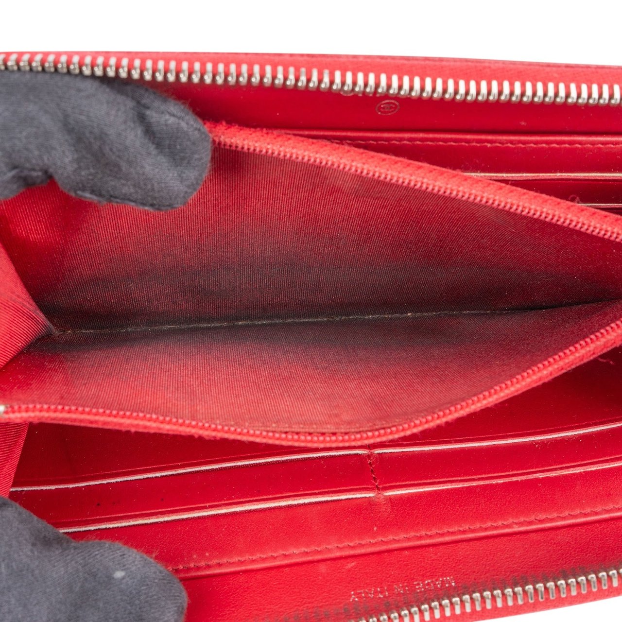 Chanel Chanel Quilted Caviar Leather CC Wallet Rood