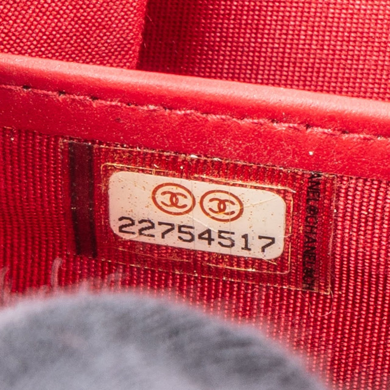 Chanel Chanel Quilted Caviar Leather CC Wallet Rood