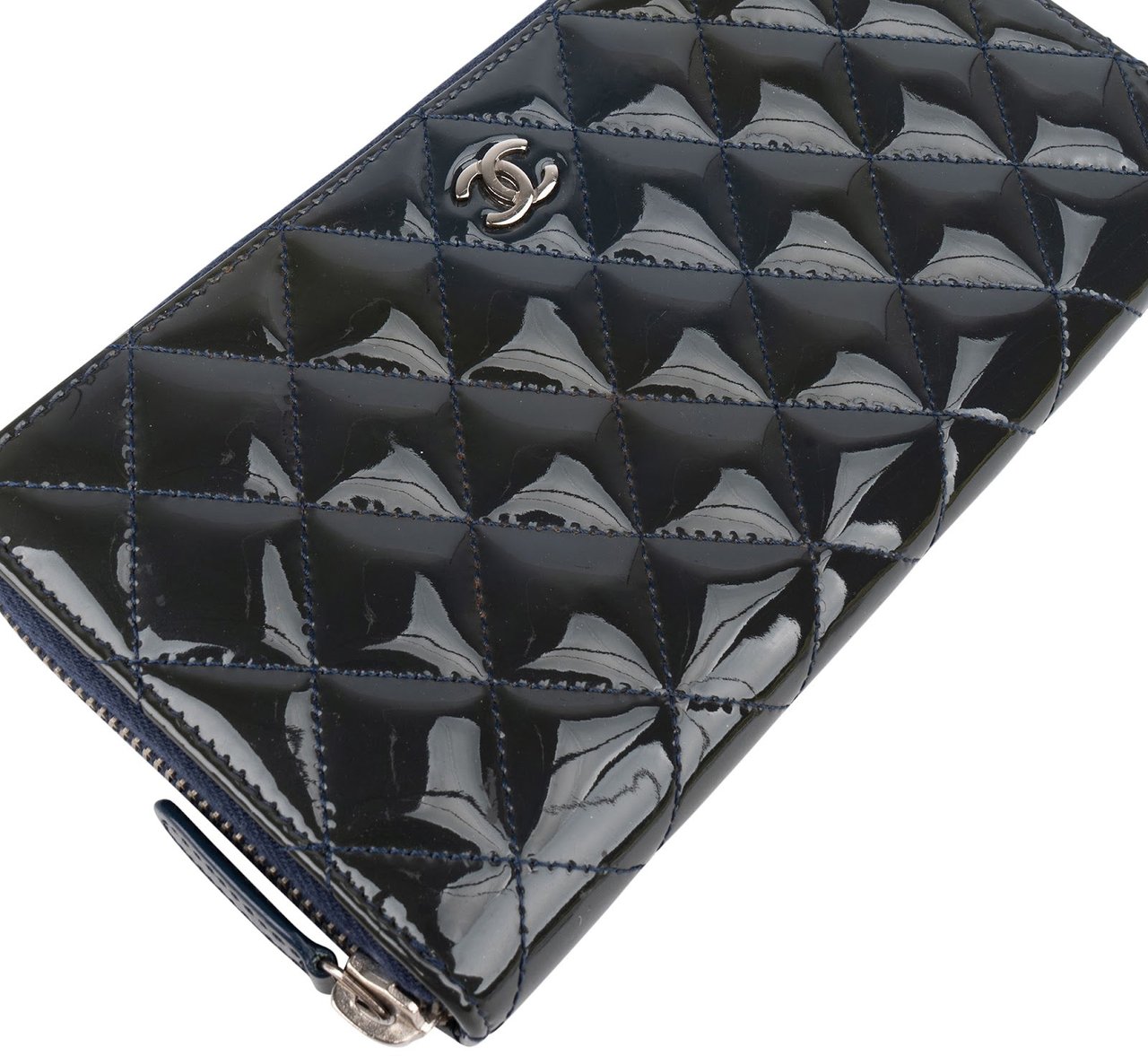 Chanel Quilted Patent Leather CC CC Wallet Navy
