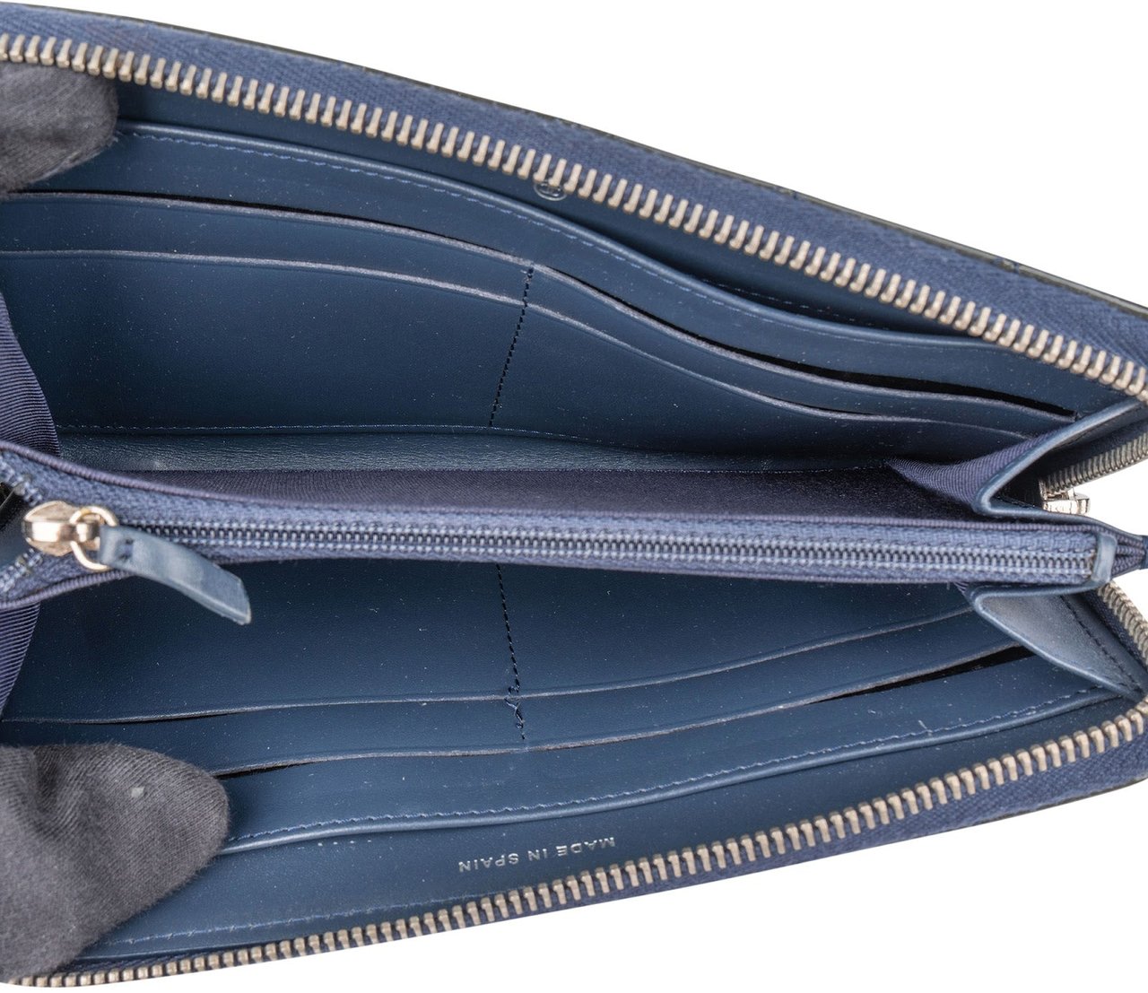 Chanel Quilted Patent Leather CC CC Wallet Navy