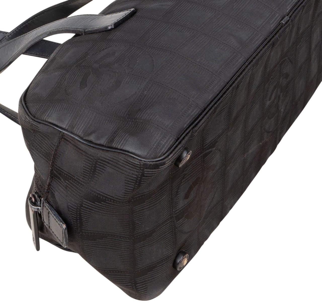 Chanel Chanel Monogram Travel Line Handbag Zwart