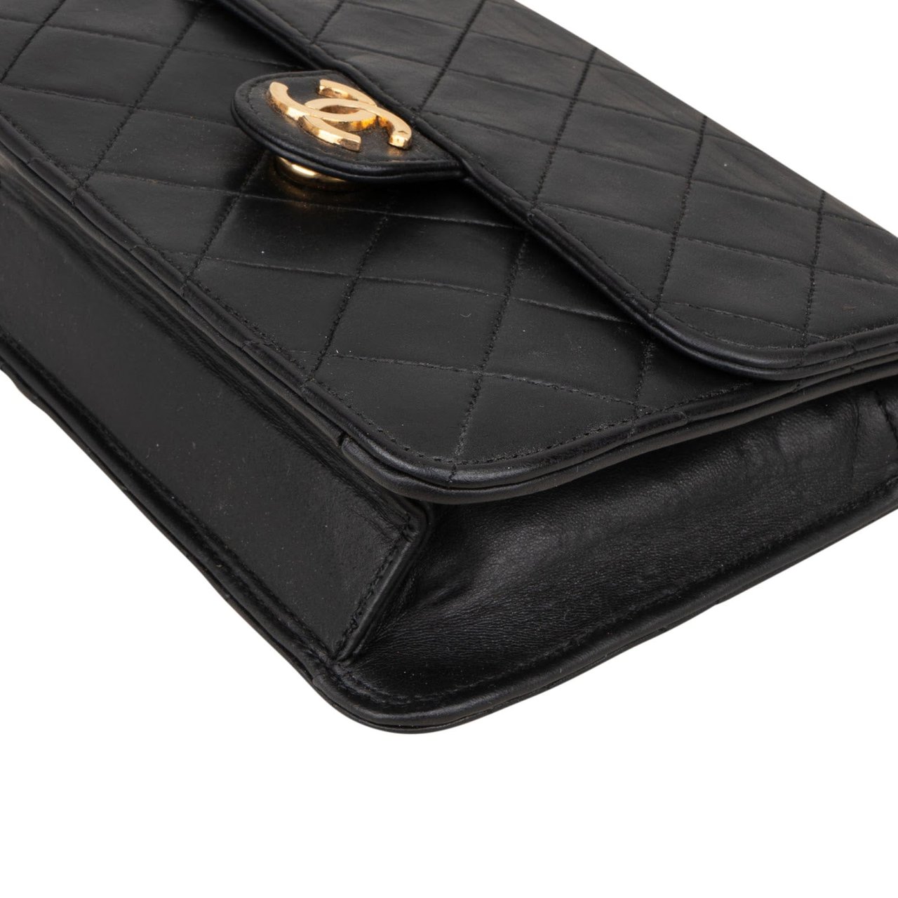 Chanel Chanel Quilted Lambskin Small 24K Gold Single Flap Shoulder Bag Zwart