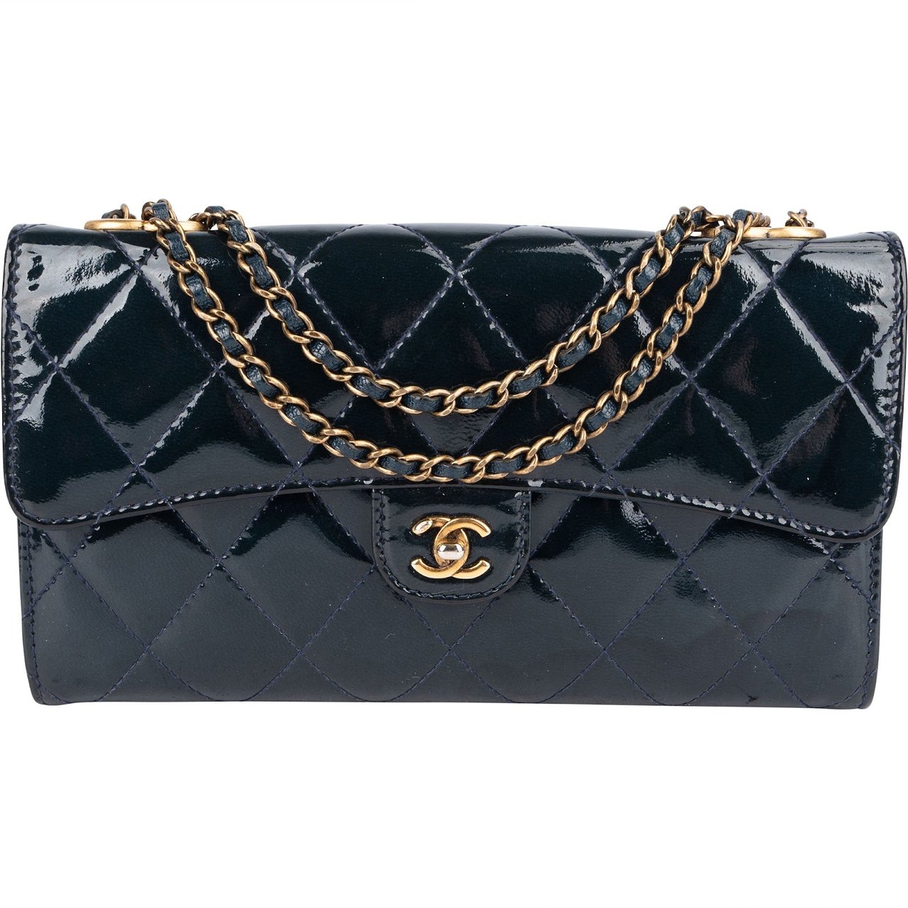 Chanel Chanel Quilted Patent Leather Single Flap Crossbody Bag Blauw