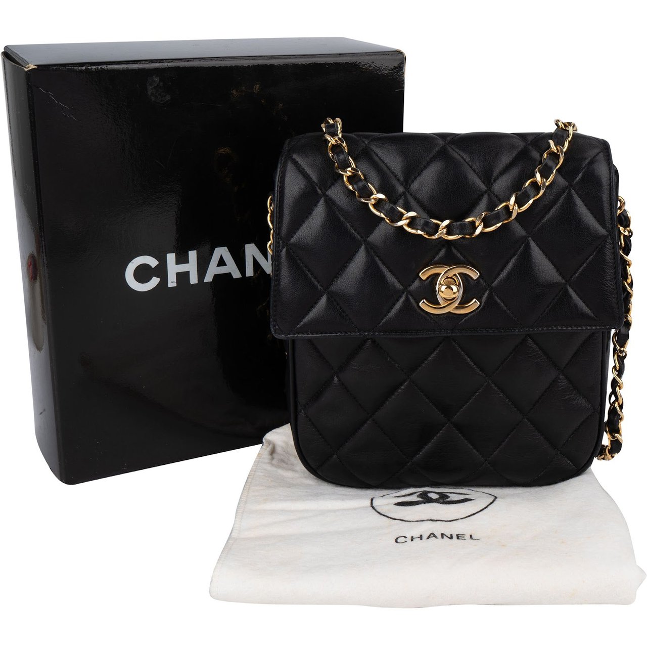 Chanel Chanel Quilted Lambskin CC Single Flap Crossbody Bag Zwart