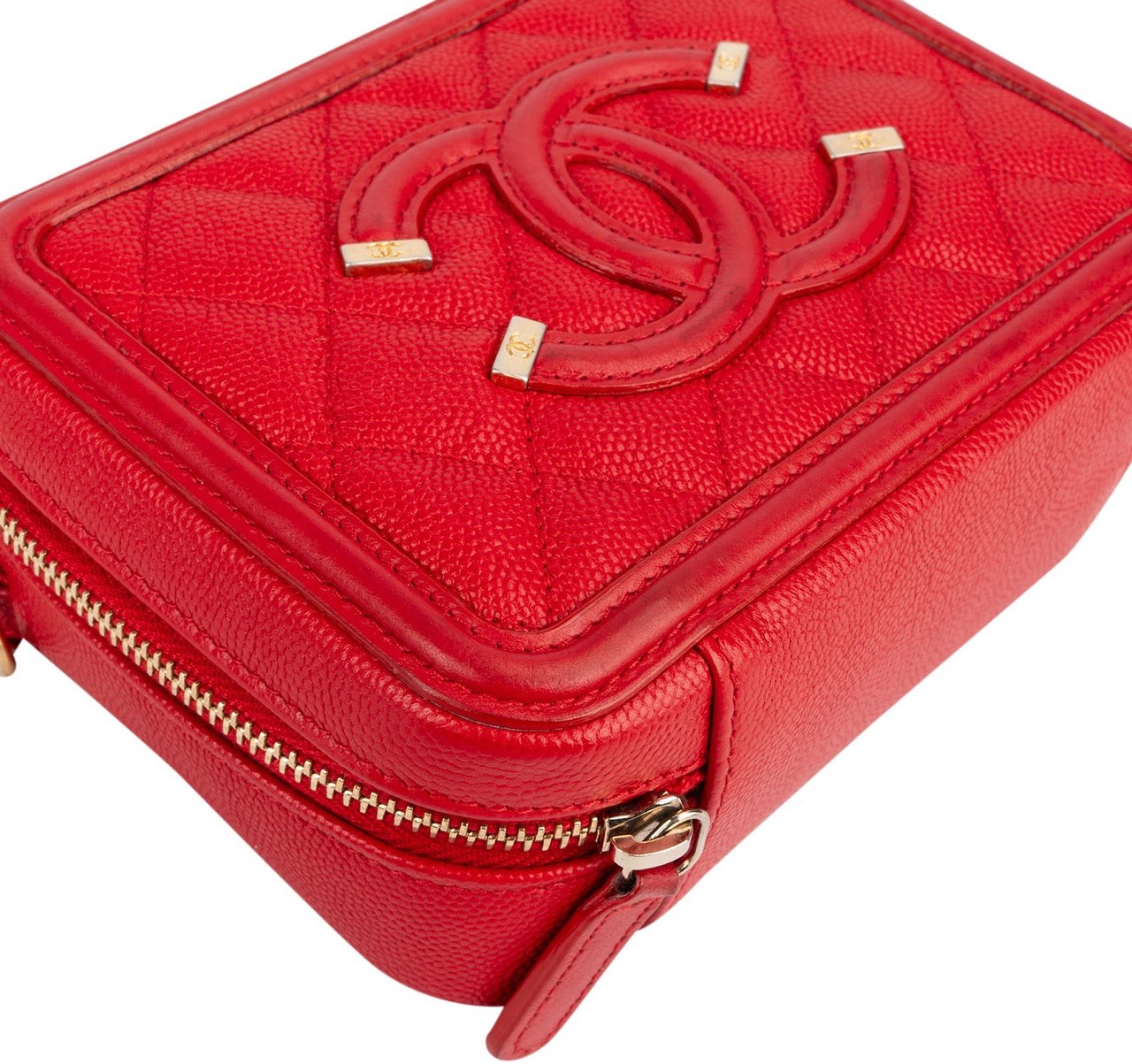 Chanel Chanel Quilted Caviar Leather Small Filigree Vanity Case Crossbody Rood