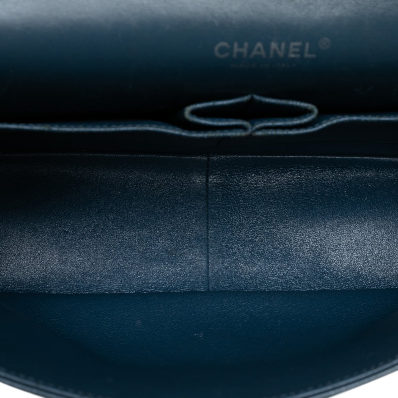 Chanel Jumbo Classic Caviar Double Flap Blauw
