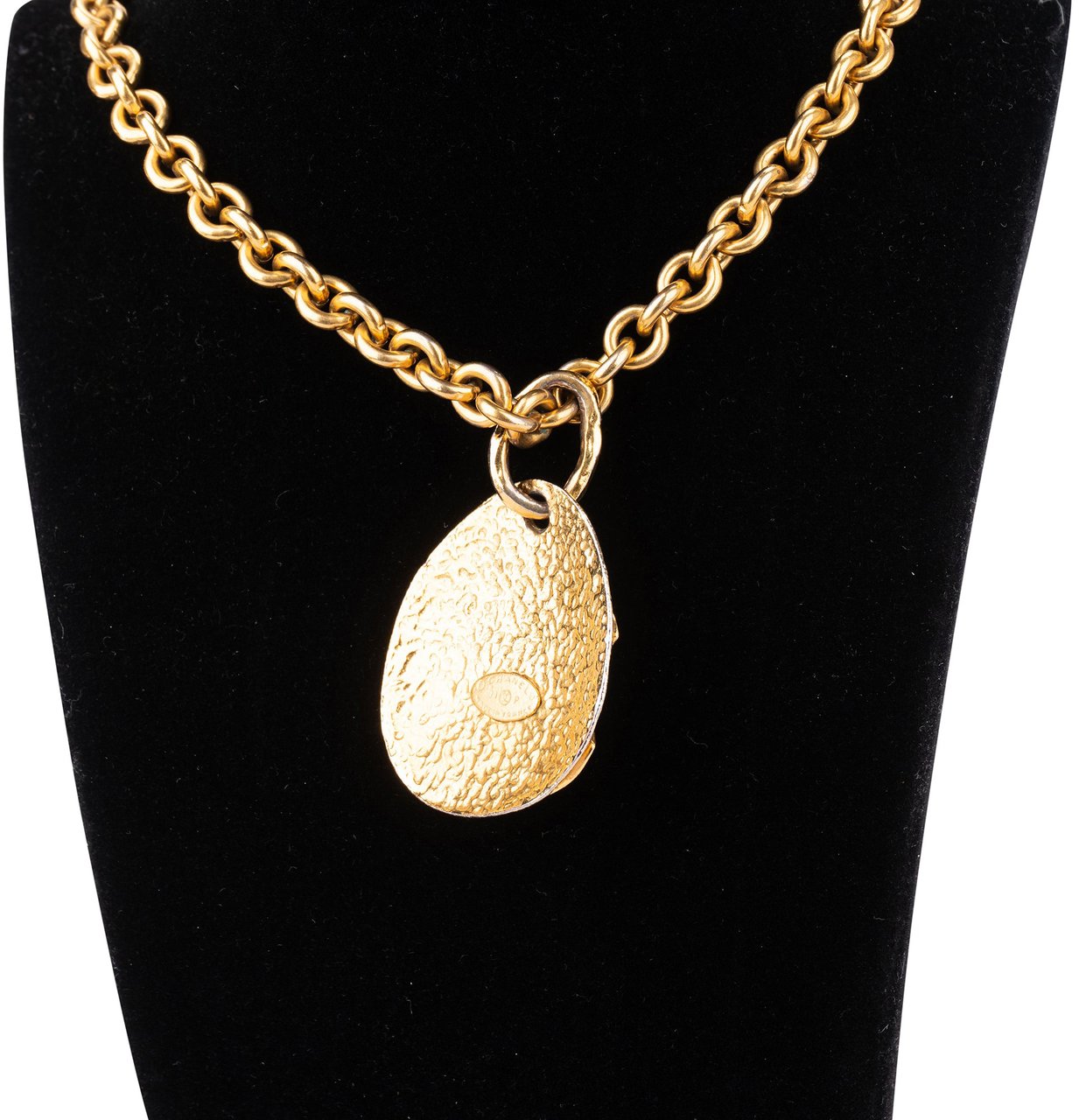 Chanel Chanel Massive Golden CC Necklace Divers