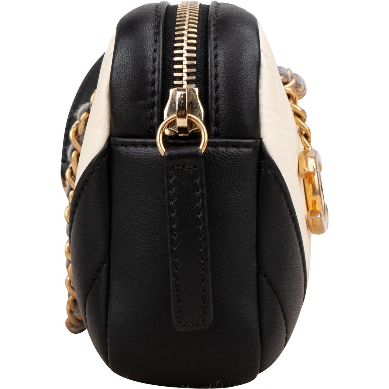 Chanel Chanel Quilted Lambskin Chevron CC Camera Crossbody Bag Zwart