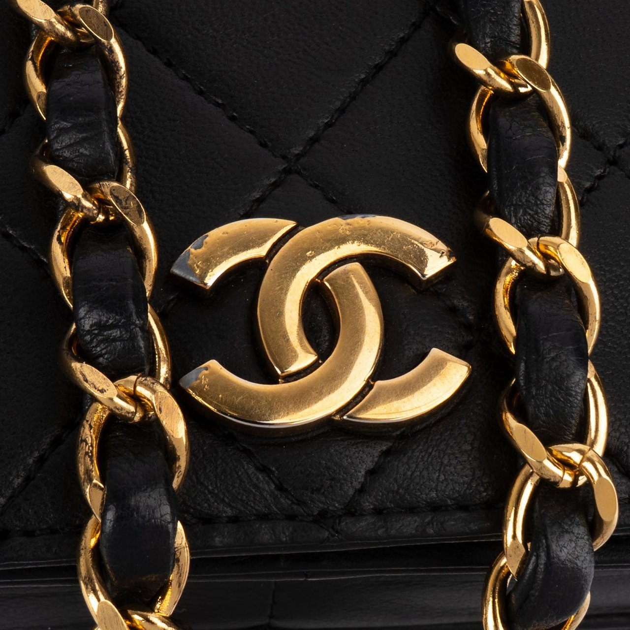 Chanel Quilted Lambskin CC Single Flap Shoulder Bag Zwart