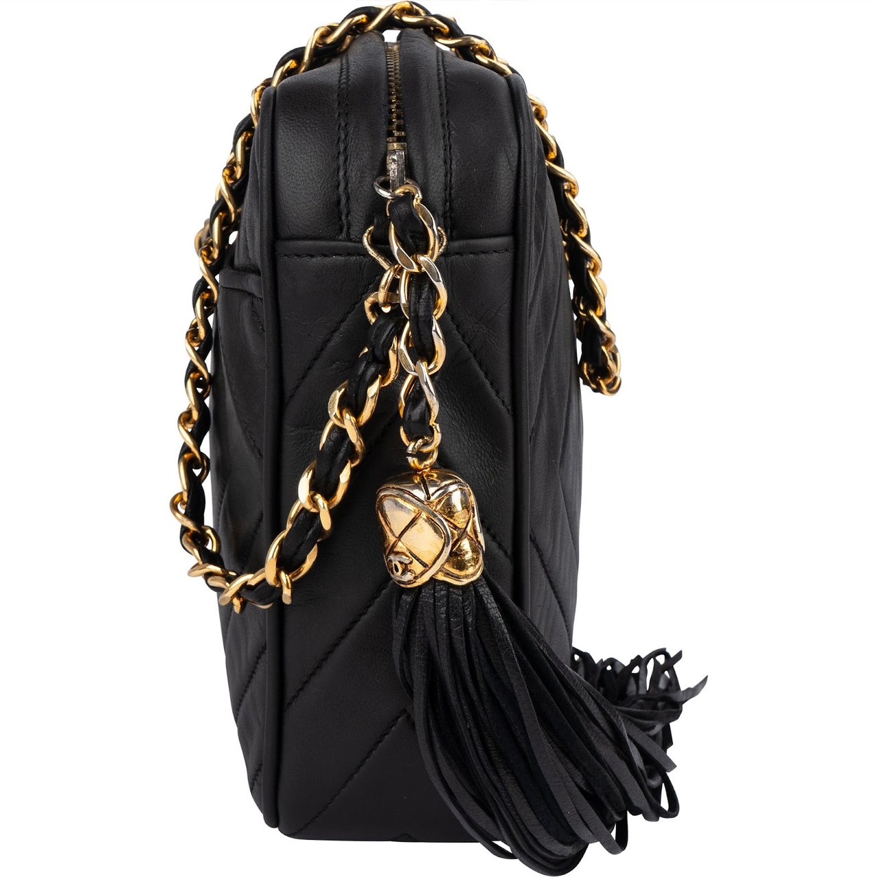 Chanel Chanel Quilted Lambskin Chevron Camera Crossbody Bag Zwart