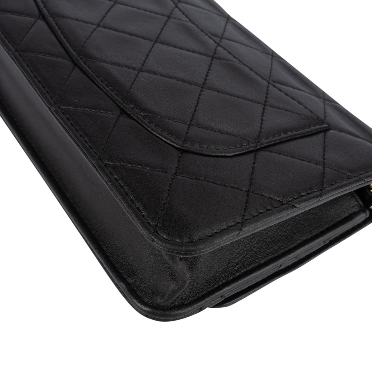 Chanel Quilted Lambskin Wallet On Chain Crossbody Bag Zwart
