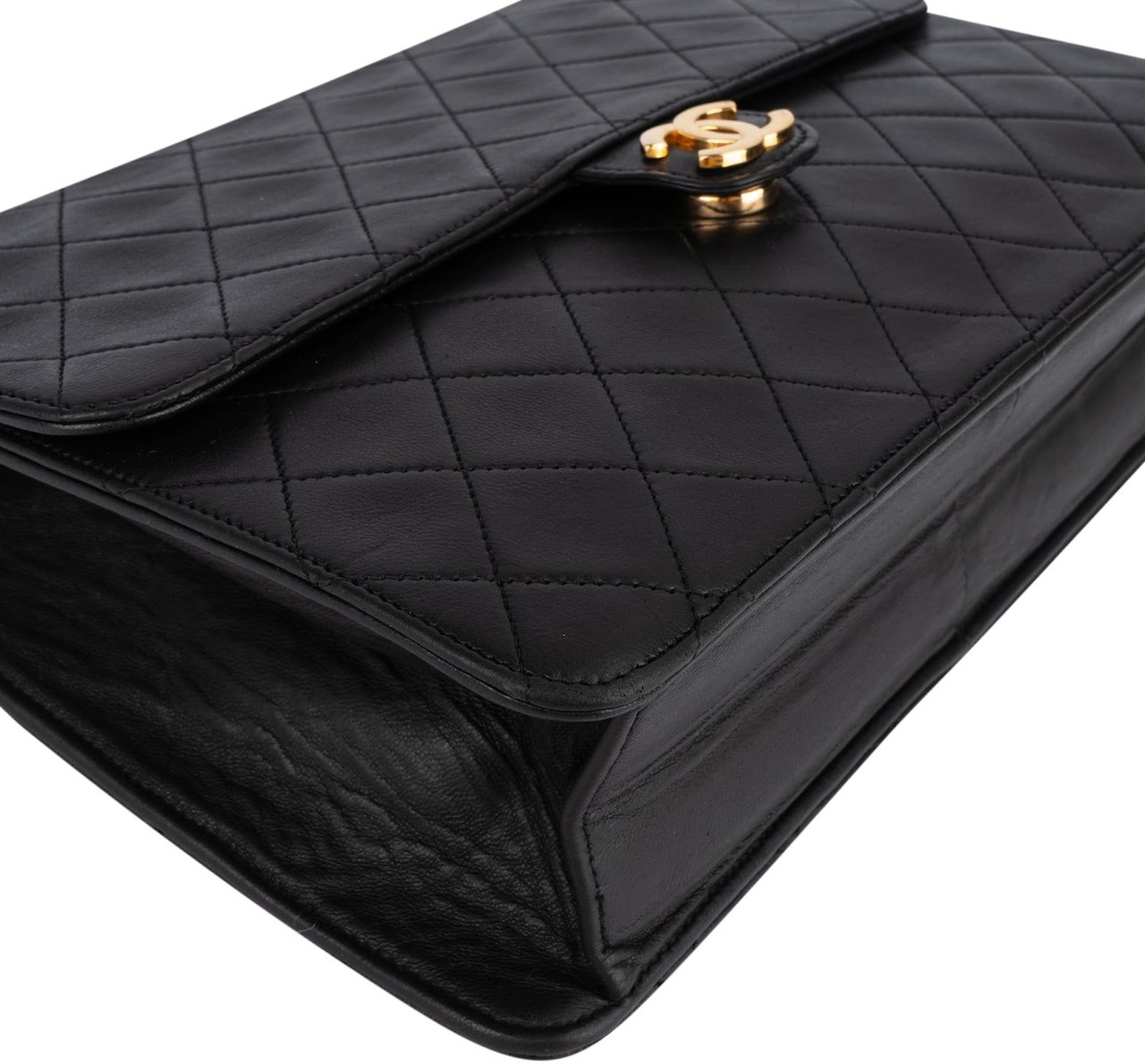 Chanel Chanel Quilted Lambskin 24K Gold Single Flap Shoulder Bag Zwart