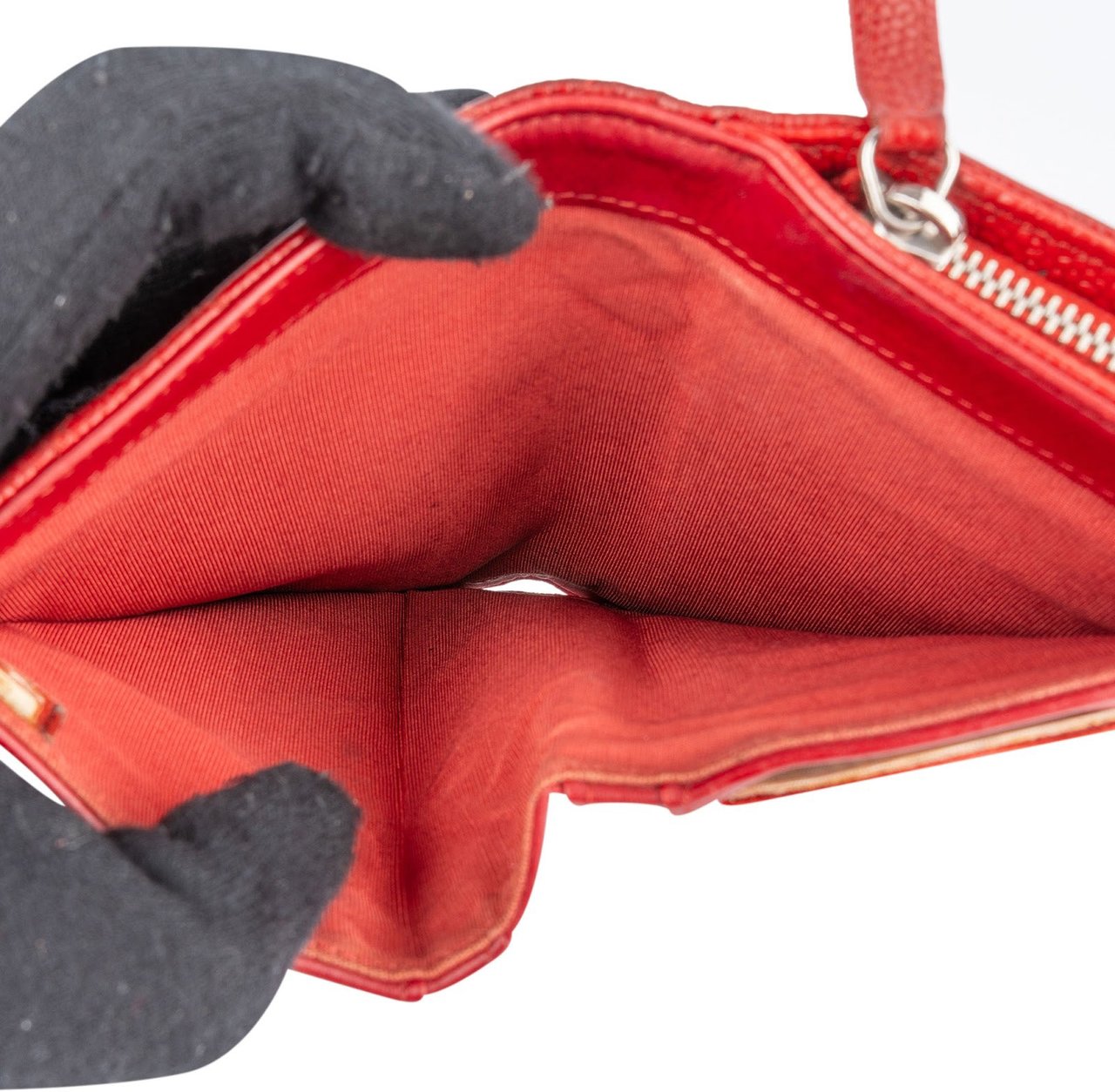 Chanel Chanel Caviar Quilted Timeless CC Bifold Wallet Rood