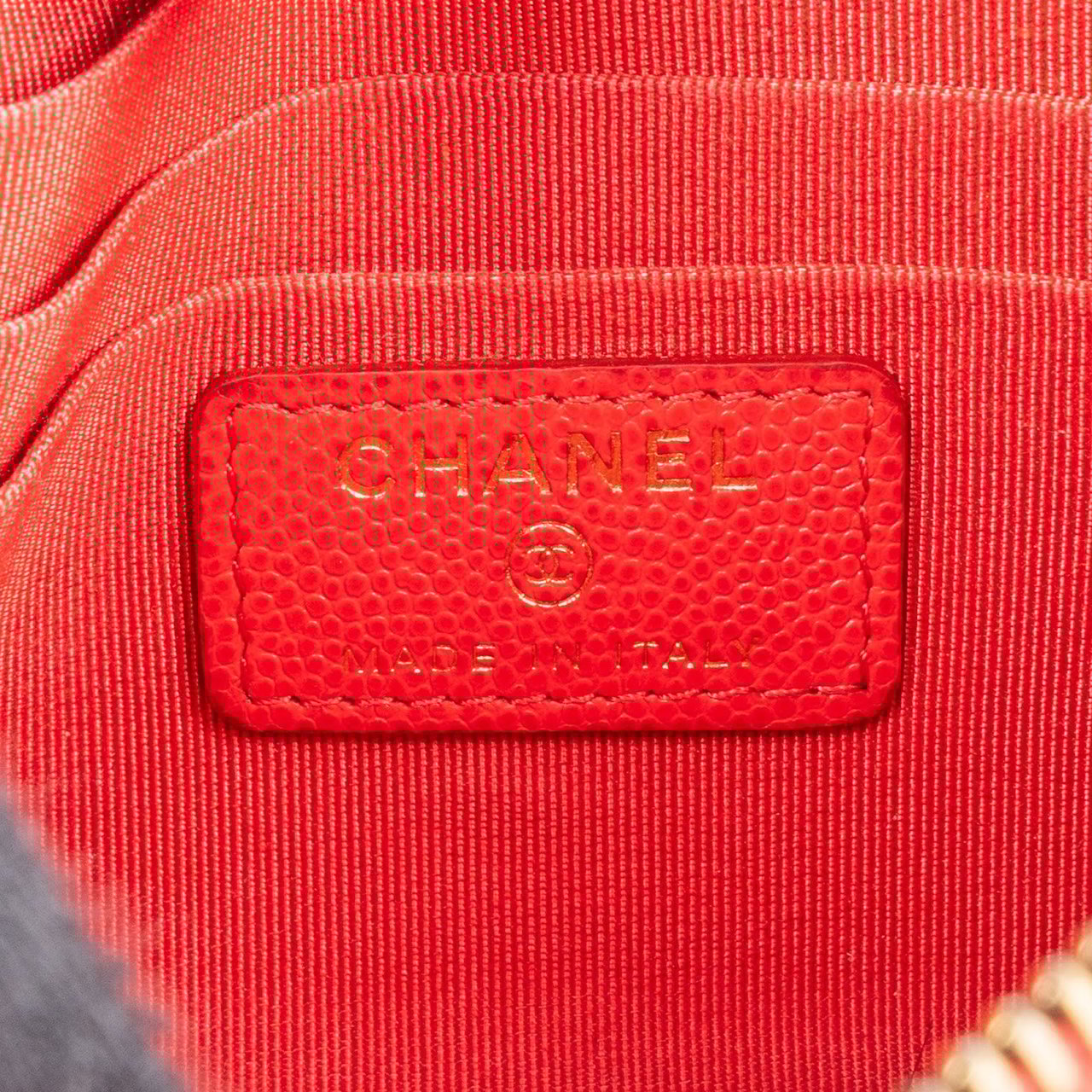 Chanel Chanel Quilted Caviar Leather CC Pouch Rood