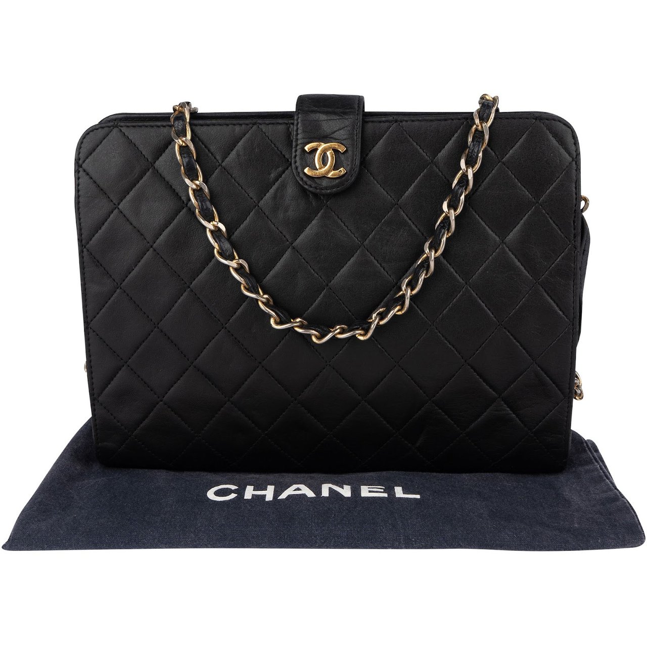 Chanel Chanel Quilted Lambskin 24K Gold Vintage Crossbody Bag Zwart