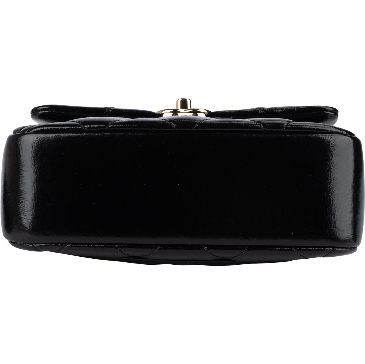 Chanel Quilted Patent Calfskin Coco Handle Single Flap Crossbody Bag Zwart