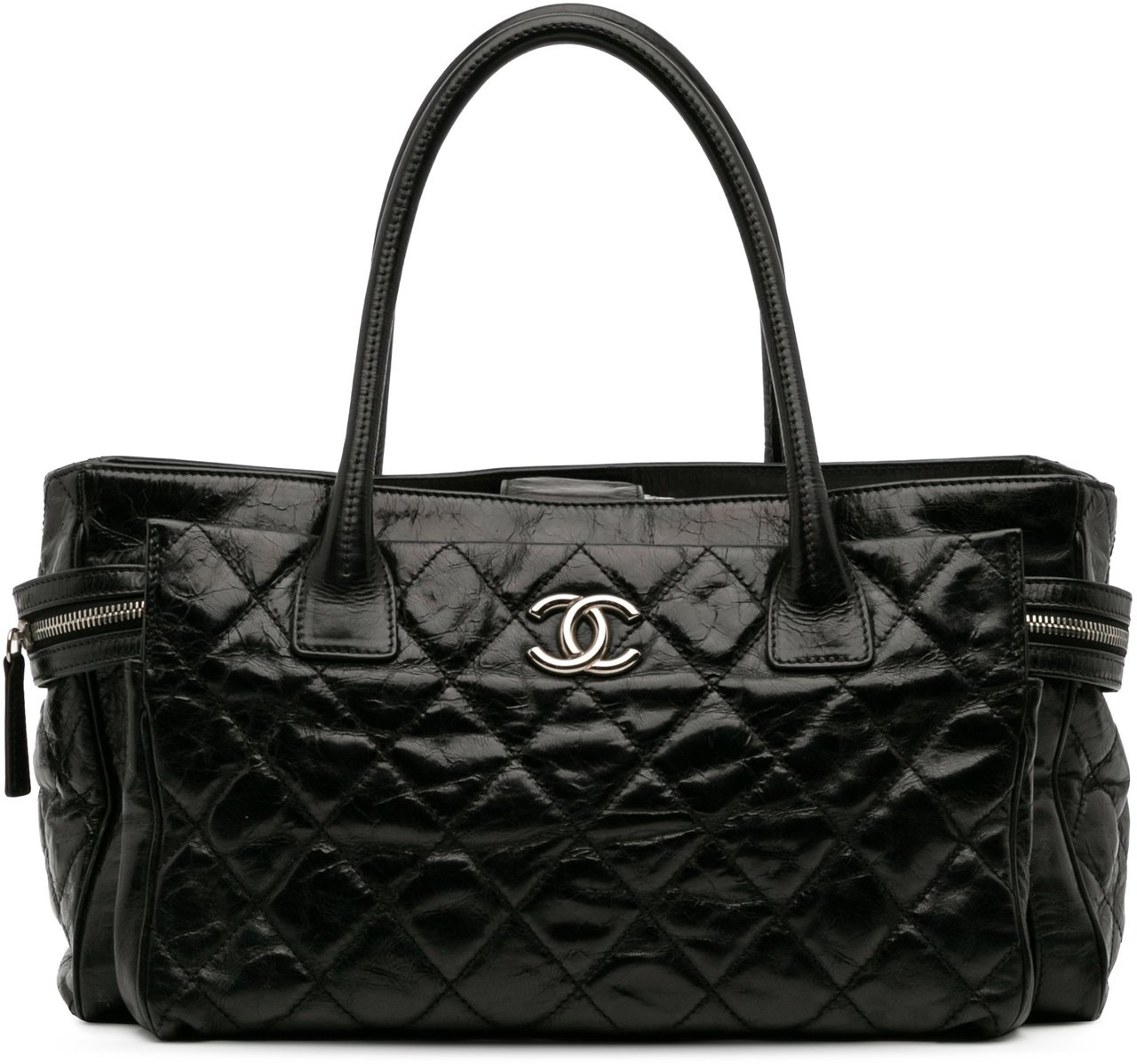 Chanel Medium Quilted Glazed Calfskin Executive Tote Zwart