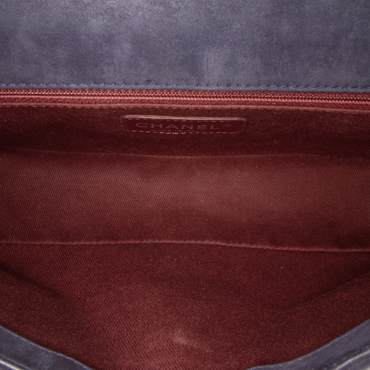Chanel Chocolate Bar Iridescent Calfskin Bubble Flap Blauw