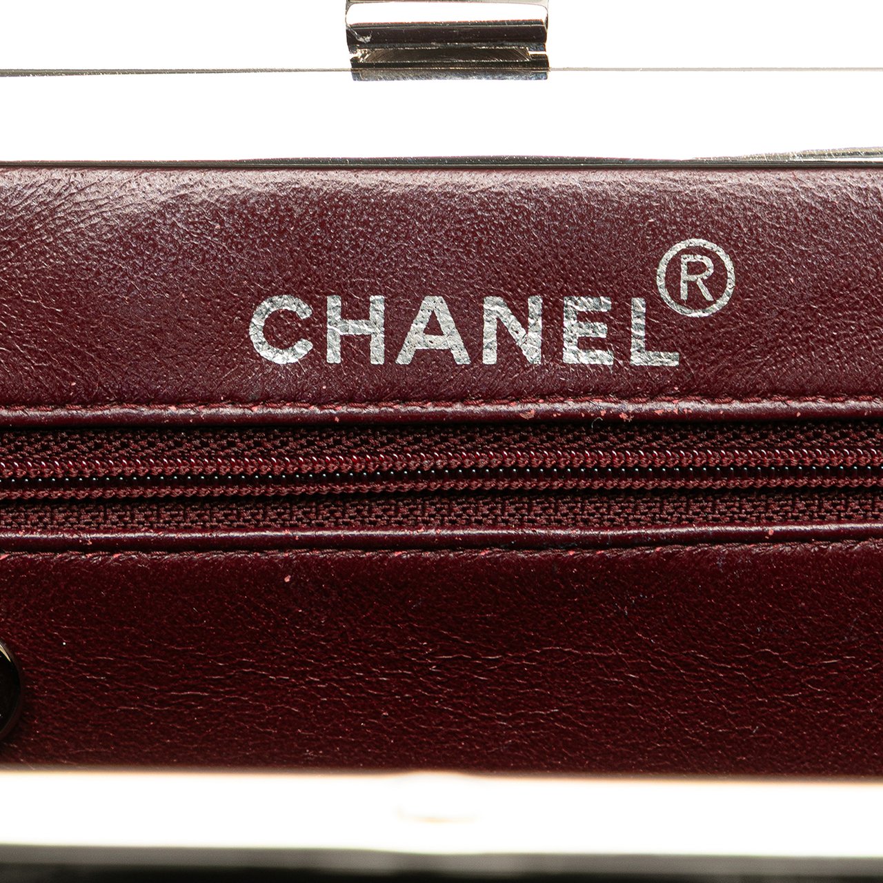 Chanel CC Quilted Lambskin Kiss Lock Frame Top Handle Bag Zwart