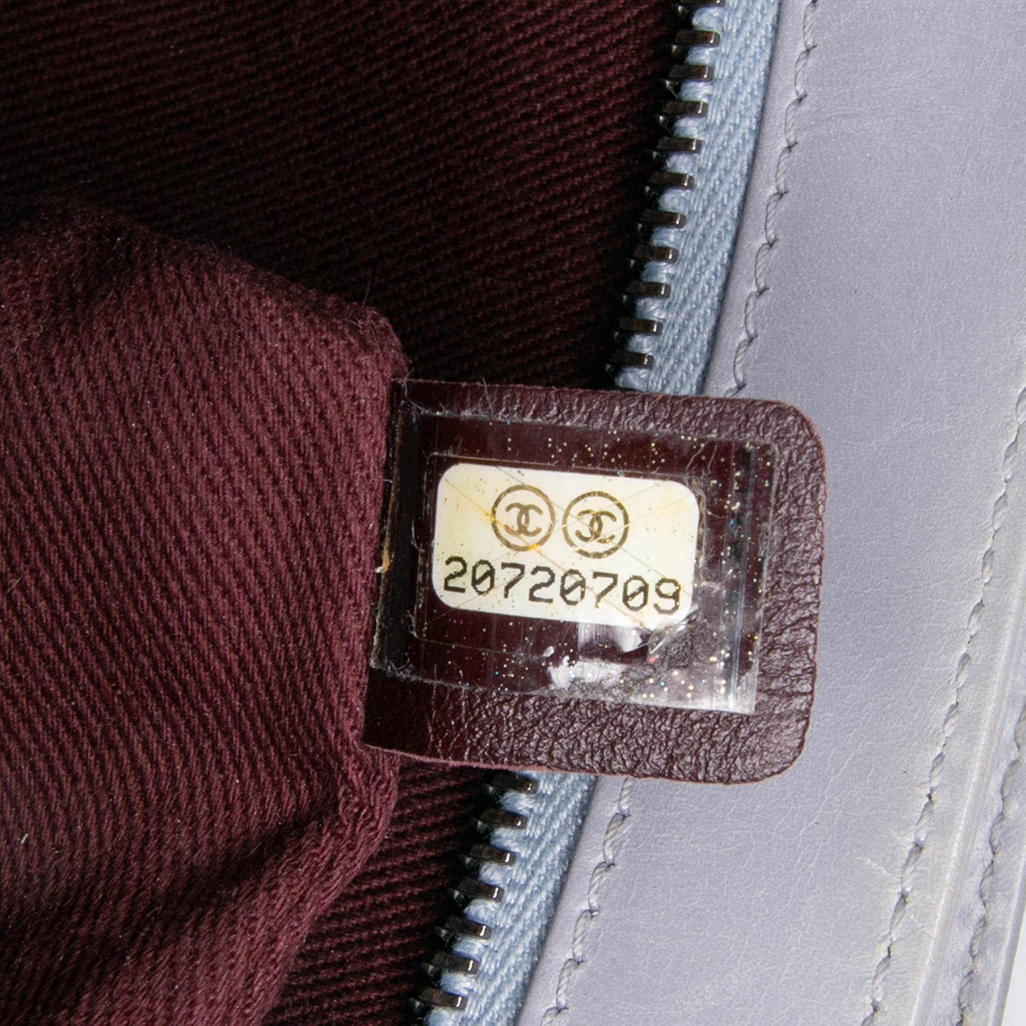 Chanel Quilted Glazed Calfskin Coco Pleats Chain Clutch Paars