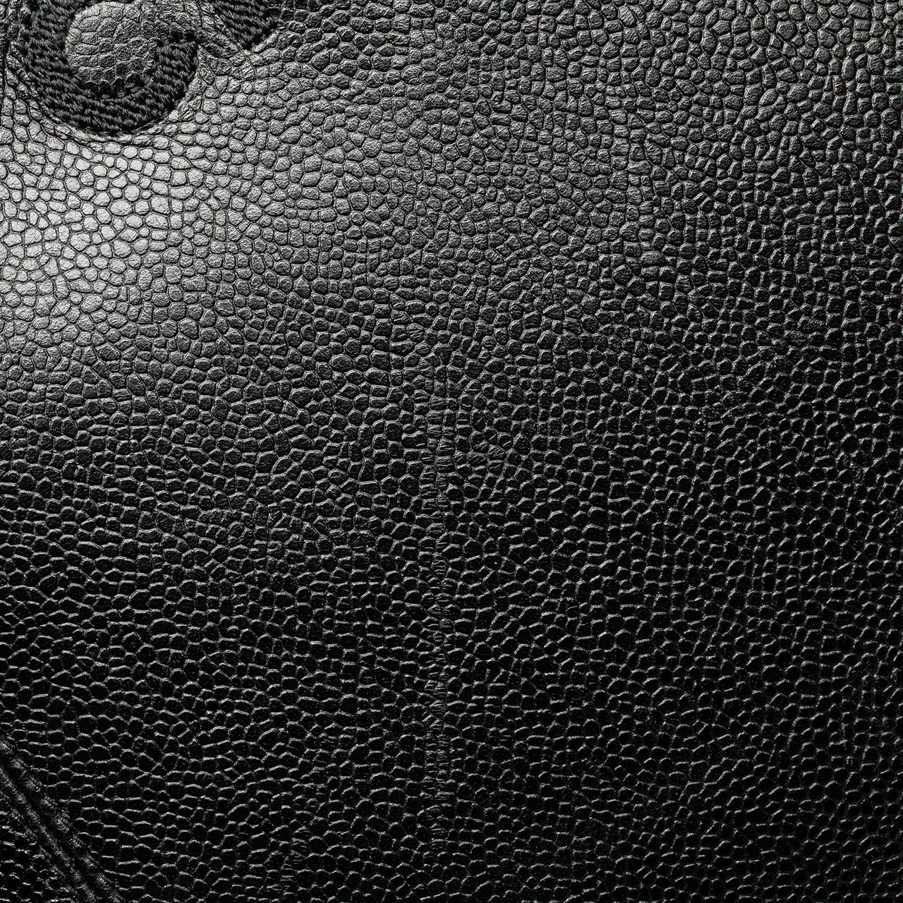 Chanel Caviar LAX Embroidered Logo Tote Zwart