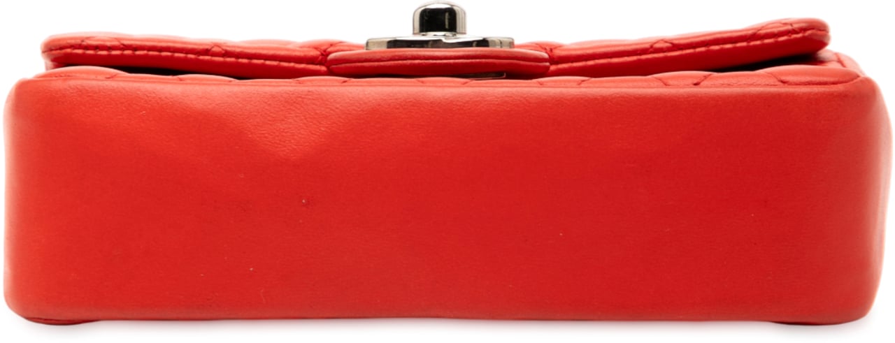 Chanel Extra Mini Quilted Lambskin Ladybug Flap Rood